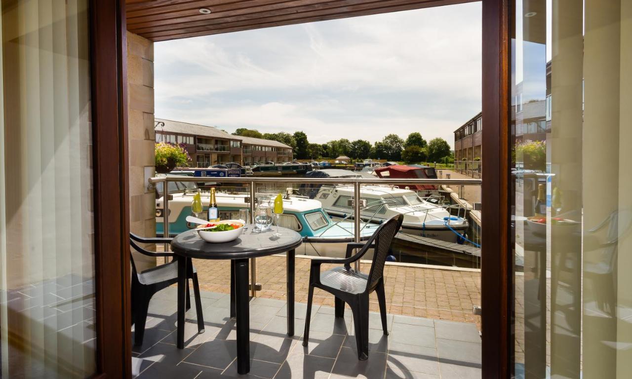 Apartamento Tewitfield Marina Carnforth Exterior foto